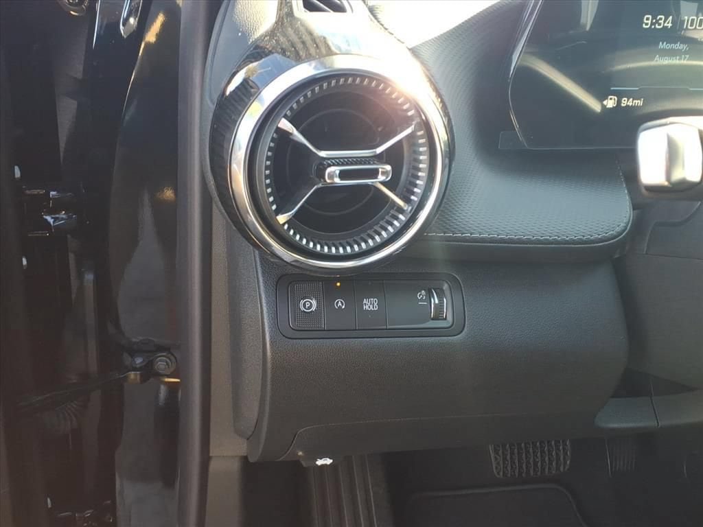 New 2027 Chevrolet Equinox LT w/ Convenience Package II FWD image 15