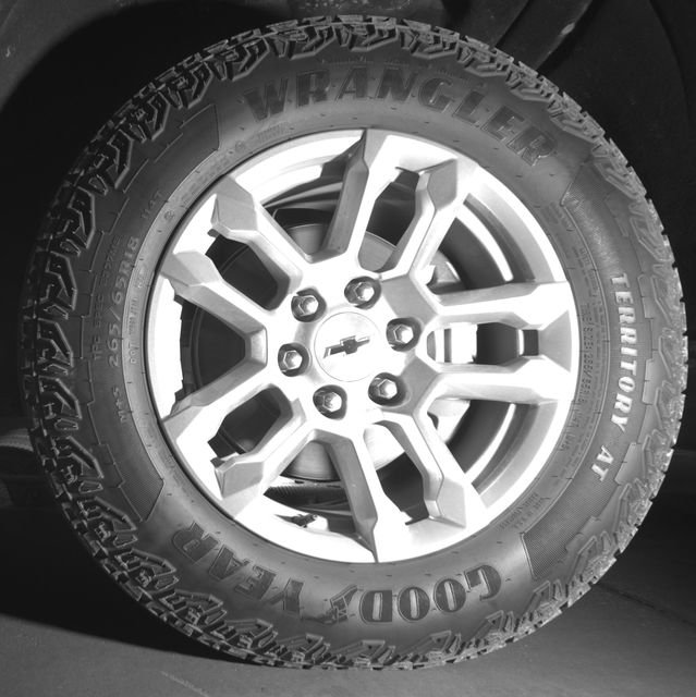 Used 2025 Chevrolet Silverado 1500 RST w/ Z71 Off-Road Package AWD/4WD image 9
