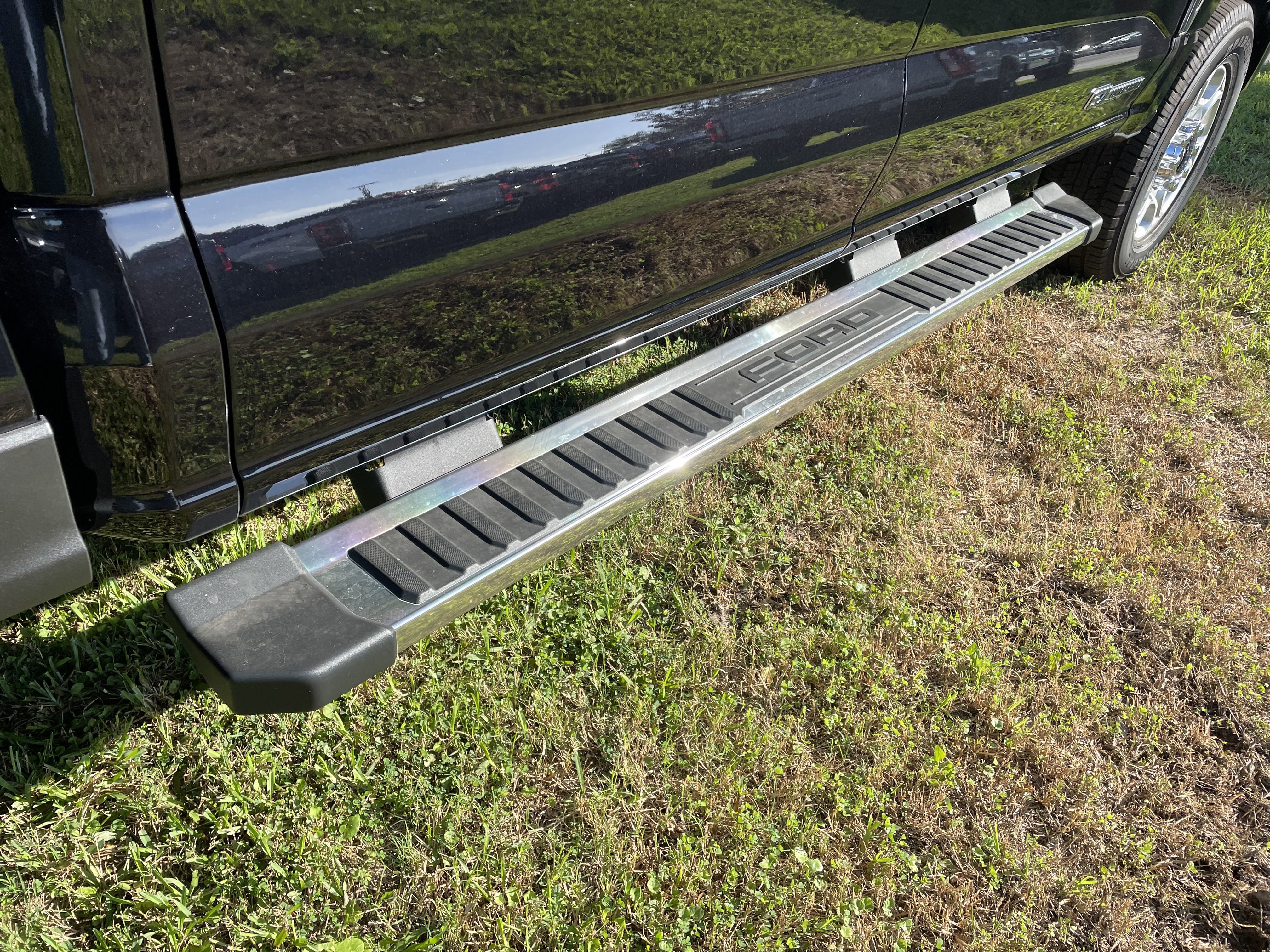 New 2025 Ford F250 XLT image 10