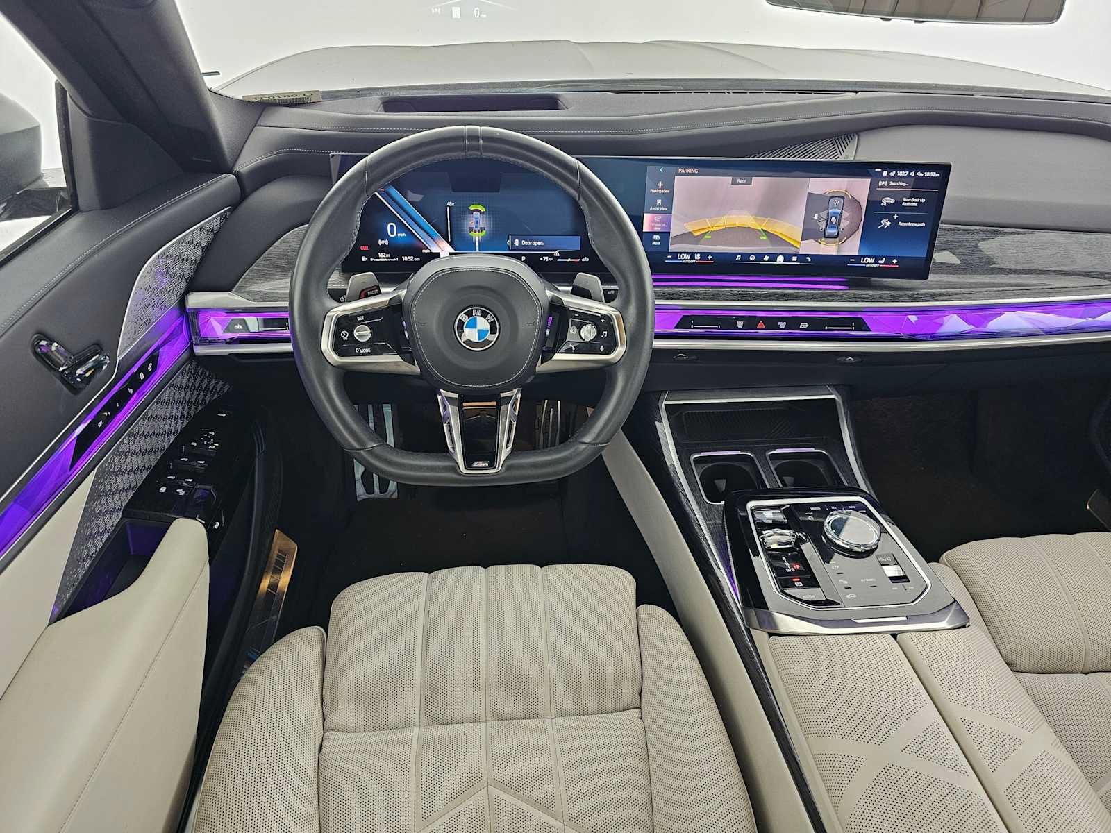 Used 2023 BMW 760i xDrive AWD/4WD image 18
