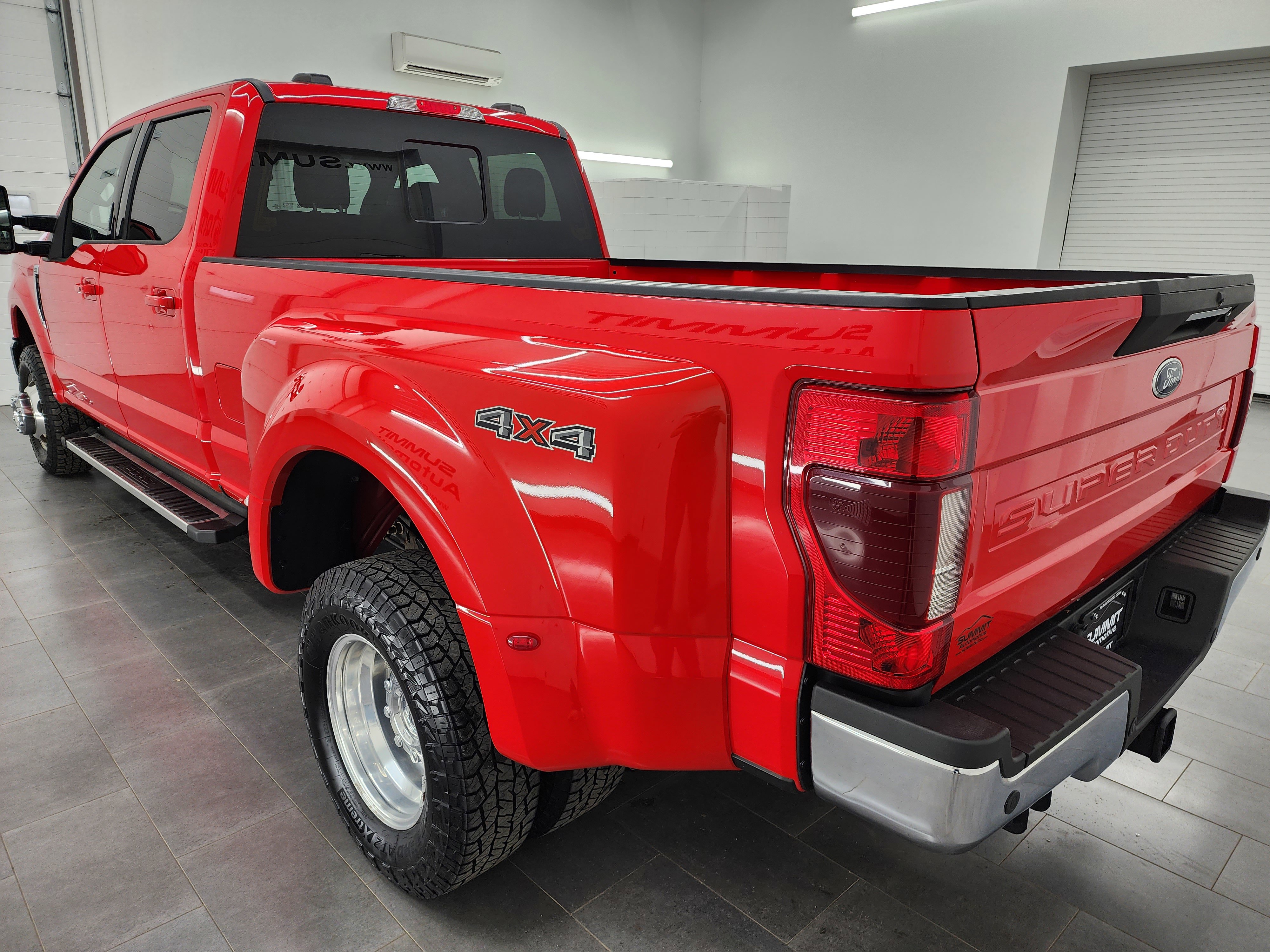 Used 2022 Ford F350 Lariat w/ Lariat Ultimate Package image 6