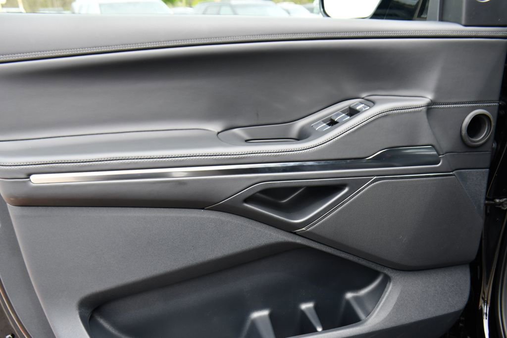 New 2026 Lincoln Navigator Premiere AWD/4WD image 25
