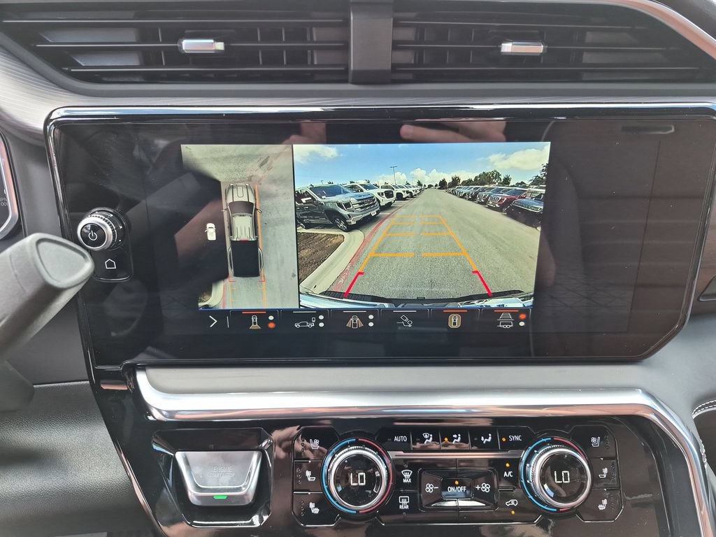 New 2026 GMC Sierra 3500 Denali Ultimate AWD/4WD image 32