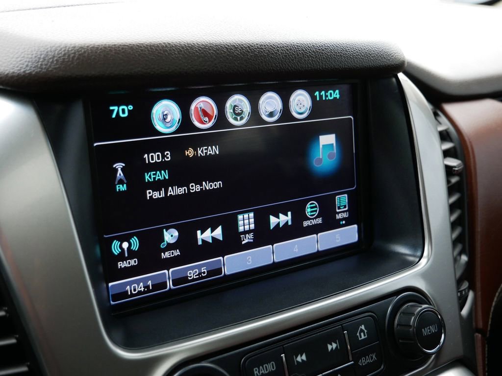 Used 2017 Chevrolet Suburban Premier AWD/4WD image 25