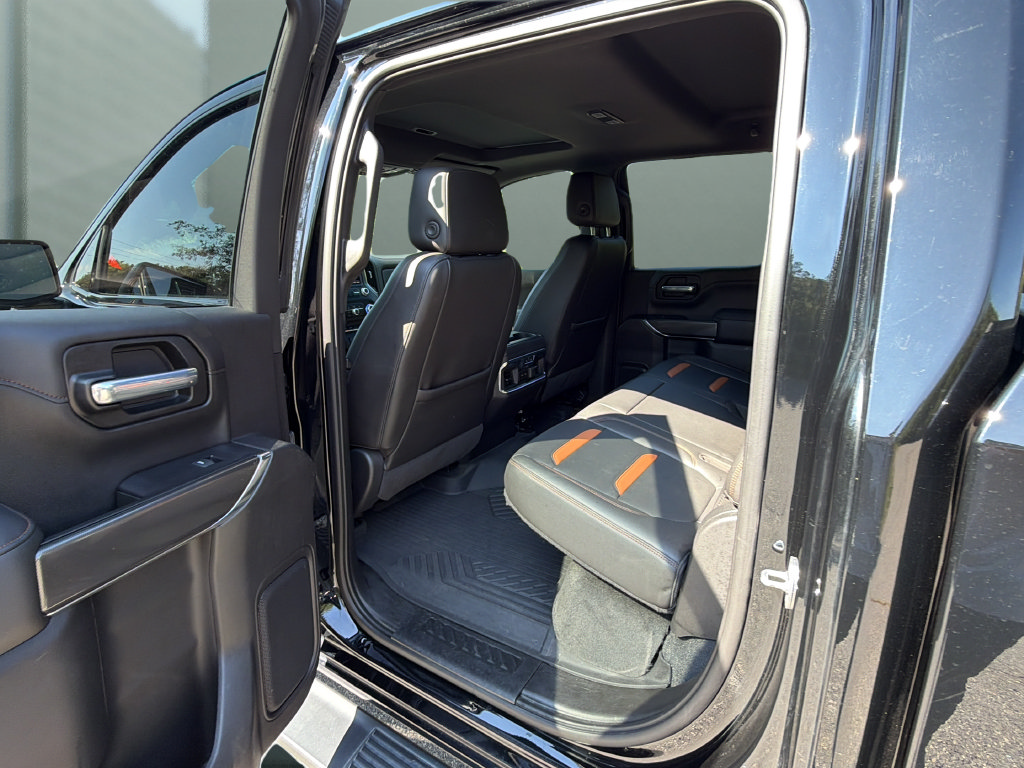Used 2020 GMC Sierra 1500 AT4 w/ AT4 Premium Package AWD/4WD image 11