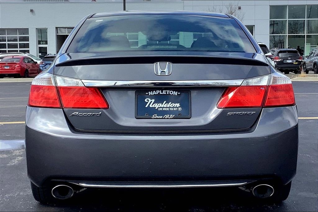 Used 2013 Honda Accord Sport image 3