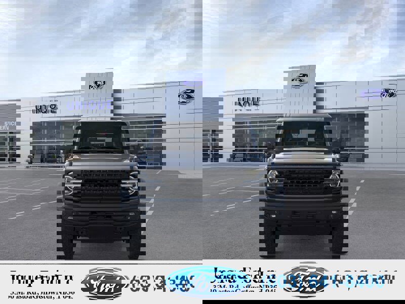 New 2025 Ford Bronco Outer Banks w/ Black Appearance Package image 38