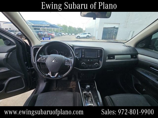 Used 2017 Mitsubishi Outlander ES FWD image 9
