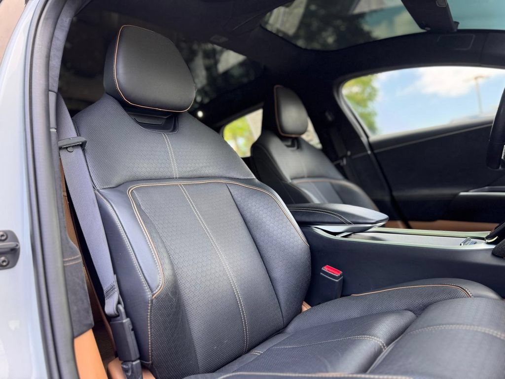 Used 2022 Lucid Air Grand Touring AWD/4WD image 31