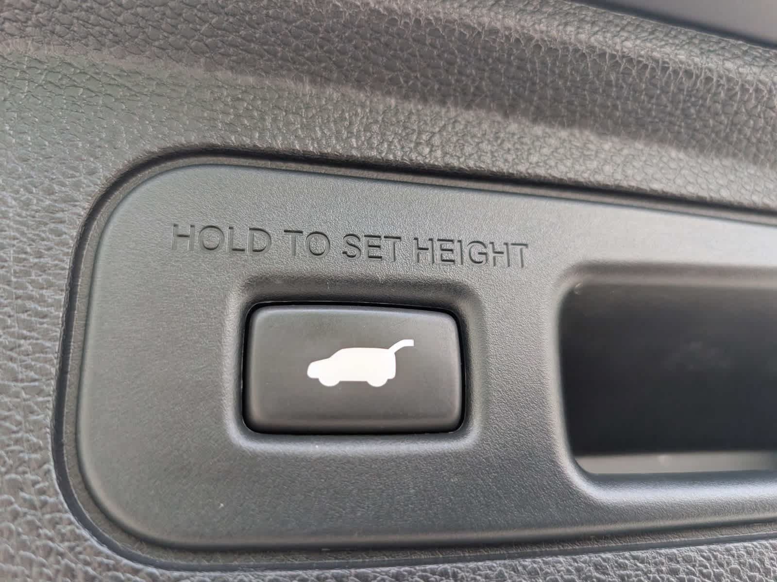 Used 2023 Honda Odyssey Touring image 13