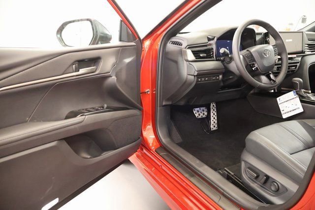New 2026 Toyota Camry XSE AWD/4WD image 8