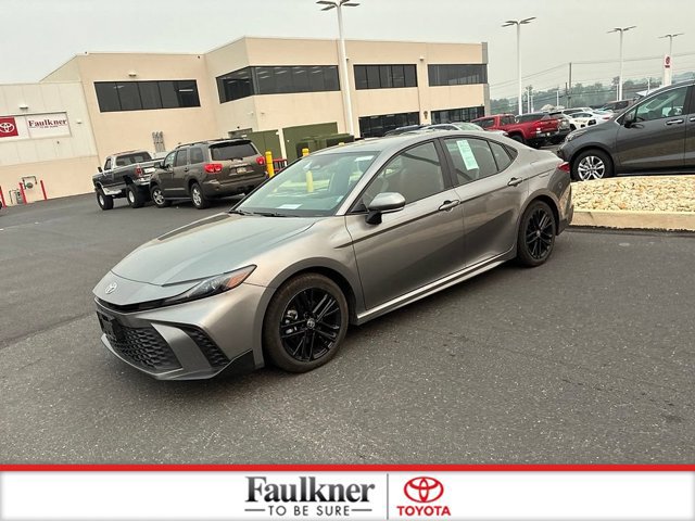 Certified 2025 Toyota Camry SE FWD image 14