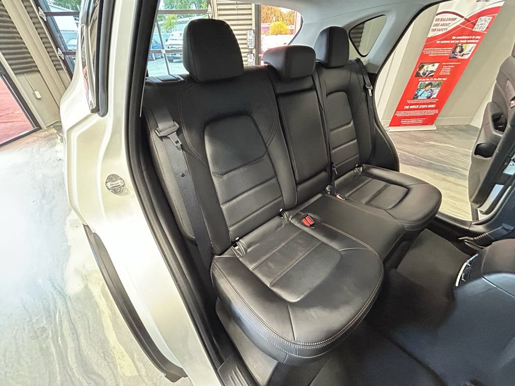Used 2023 MAZDA CX-5 AWD 2.5 S image 5