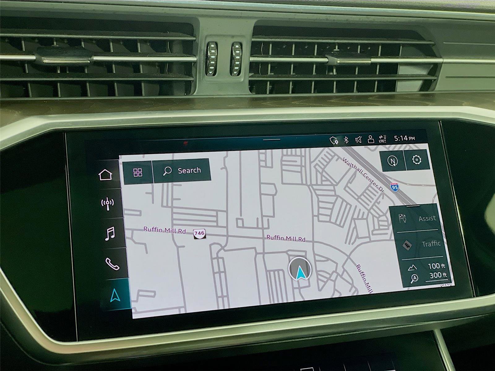 Used 2023 Audi A6 Premium image 17