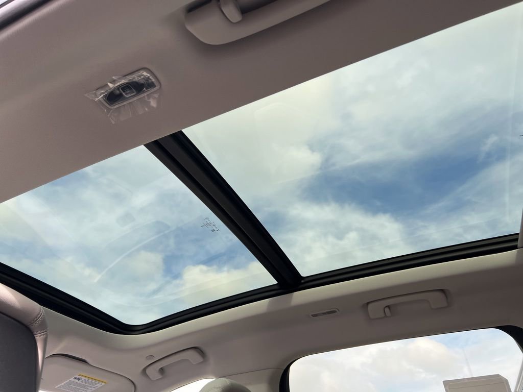 Used 2026 Lincoln Nautilus Premier w/ Equipment Group 102A image 35