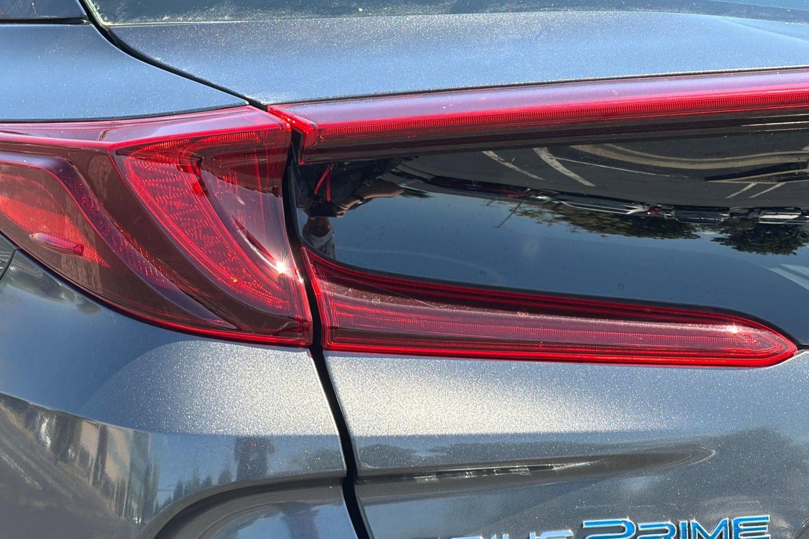 Used 2019 Toyota Prius Prime Premium FWD image 48