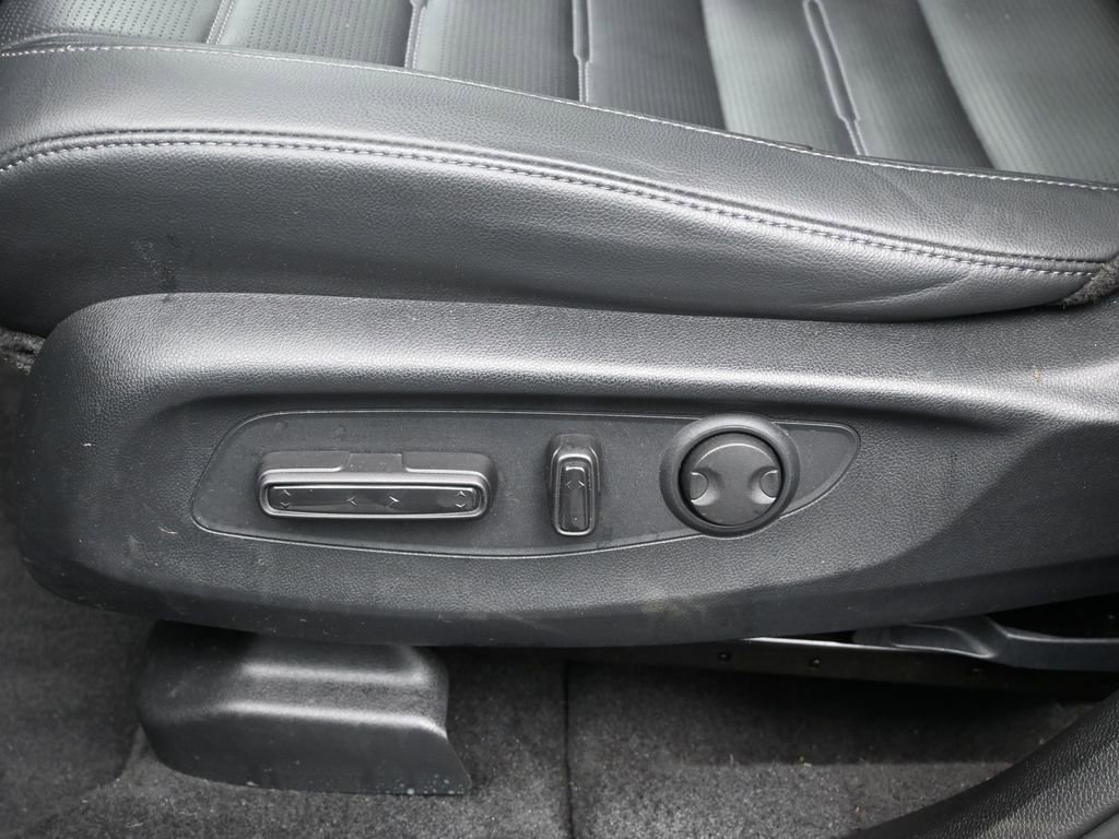 Certified 2023 Honda CR-V EX-L image 19