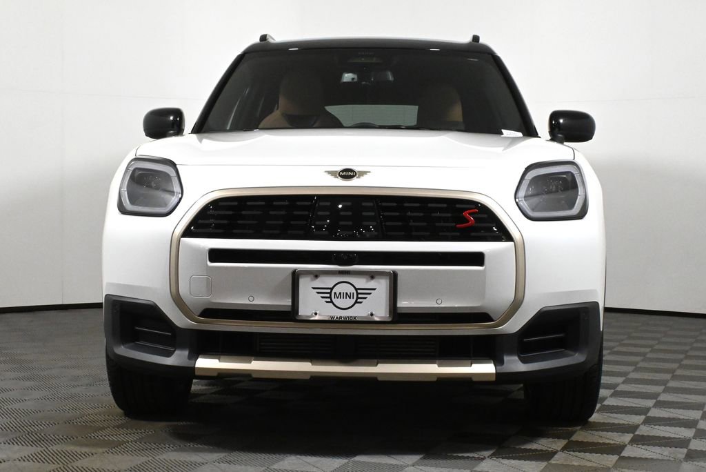 Used 2025 MINI Cooper Countryman S w/ Comfort Package Max image 10