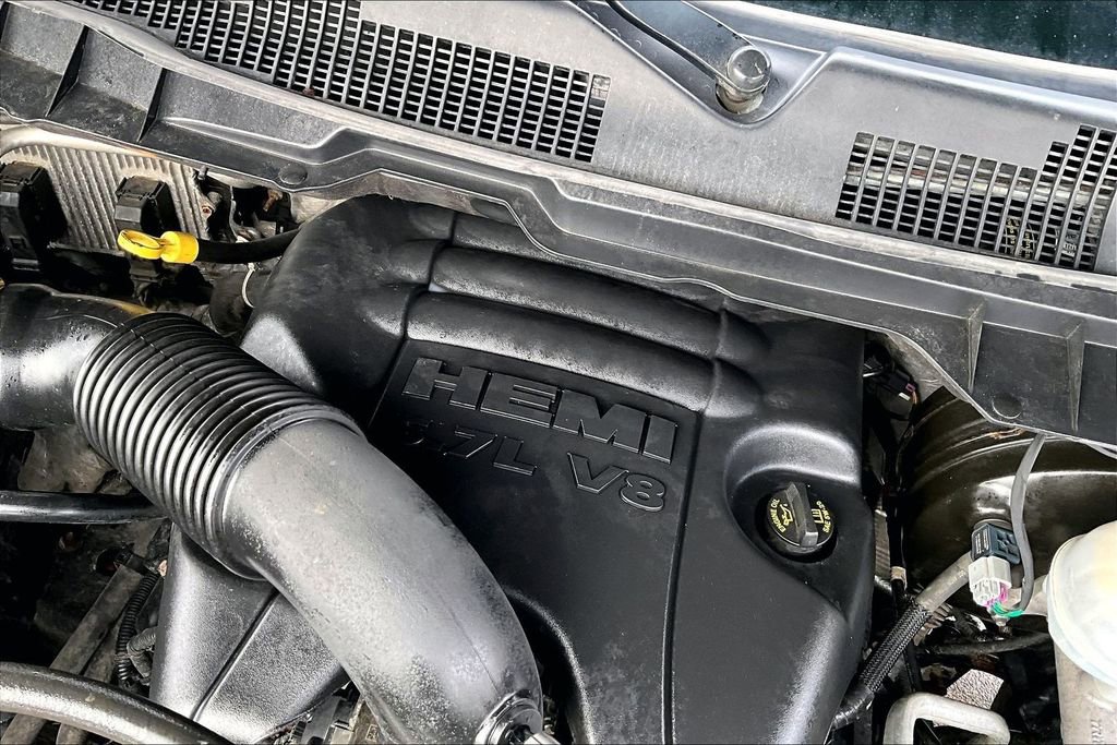 Used 2018 RAM 1500 Express w/ Wheel & Sound Group image 36