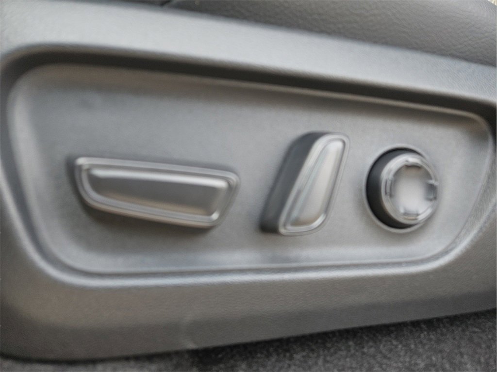 New 2025 Toyota 4Runner TRD Off-Road Premium image 17