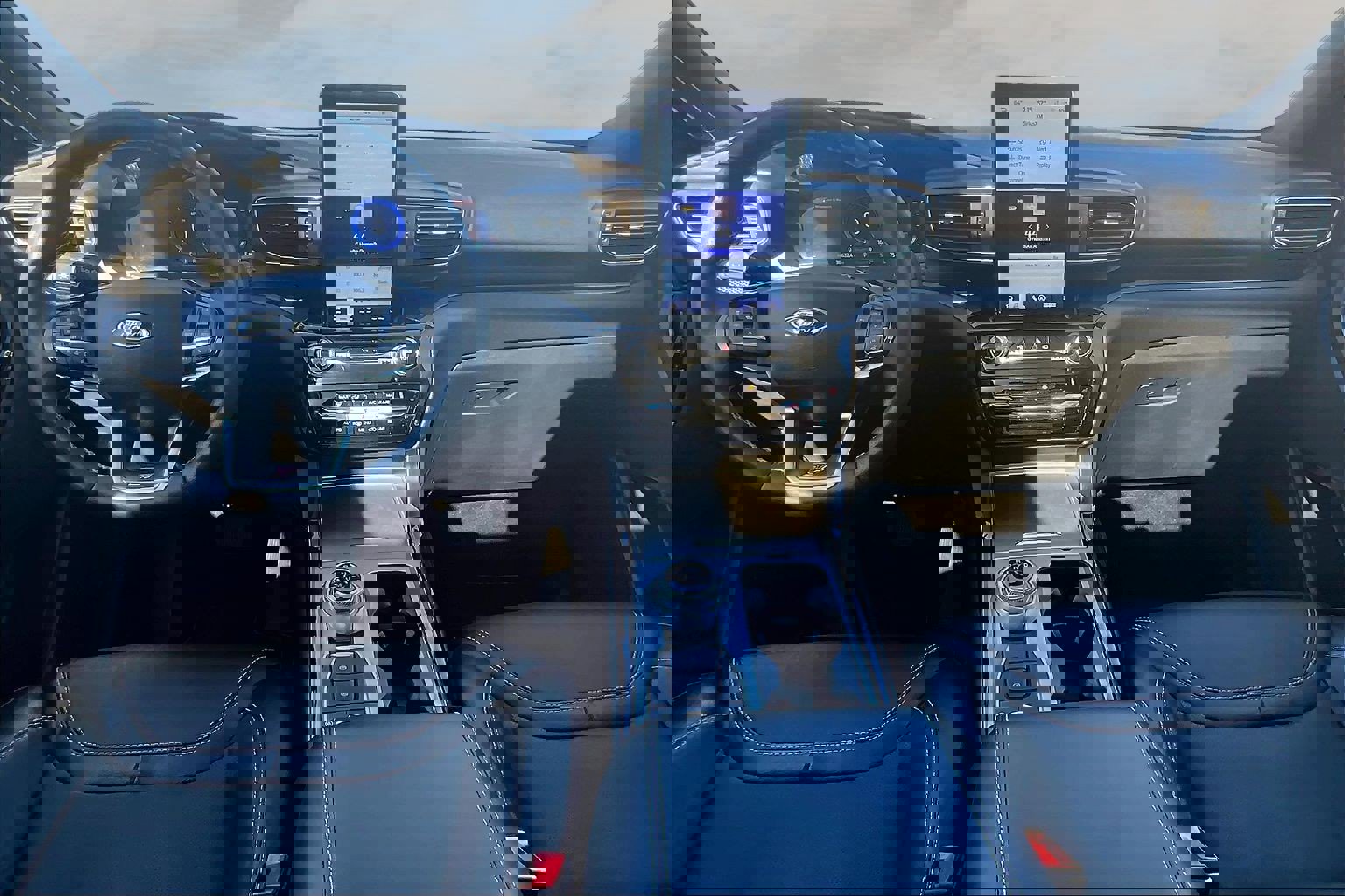 Used 2023 Ford Explorer ST w/ Equipment Group 401A AWD/4WD image 7