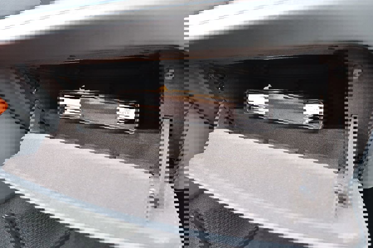 Used 2019 BMW i8 Roadster image 64