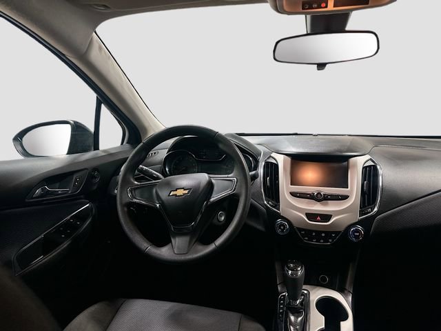 Used 2018 Chevrolet Cruze LS image 20