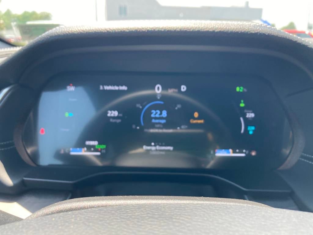 New 2024 Jeep Grand Cherokee Limited 4xe w/ Luxury Tech Group II image 16