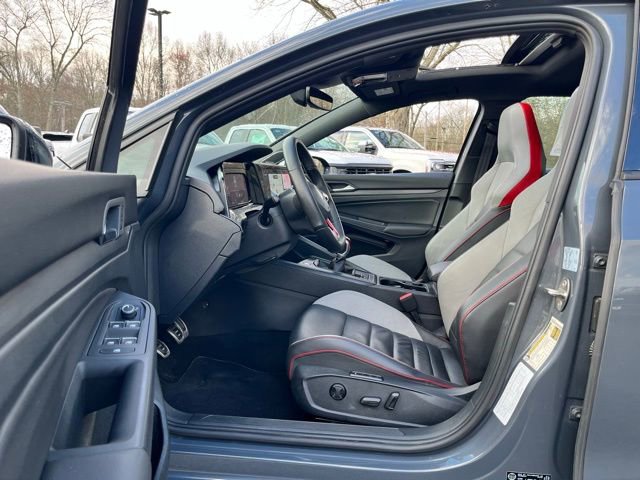 Used 2022 Volkswagen GTI Autobahn FWD image 15