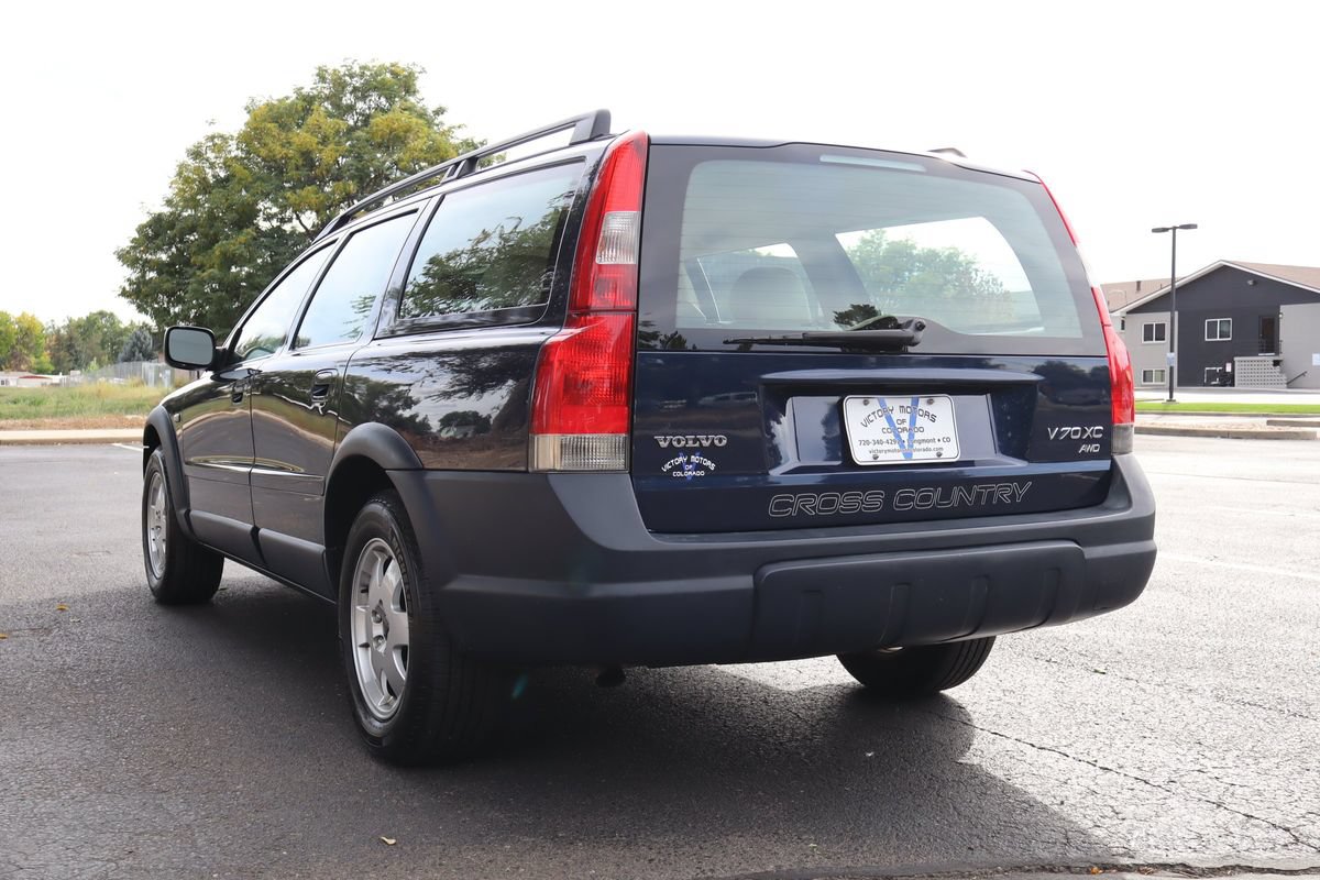 Used 2002 Volvo V70 Cross Country AWD/4WD image 7
