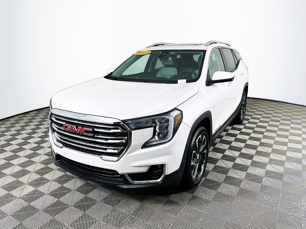 Used 2023 GMC Terrain SLT image 5