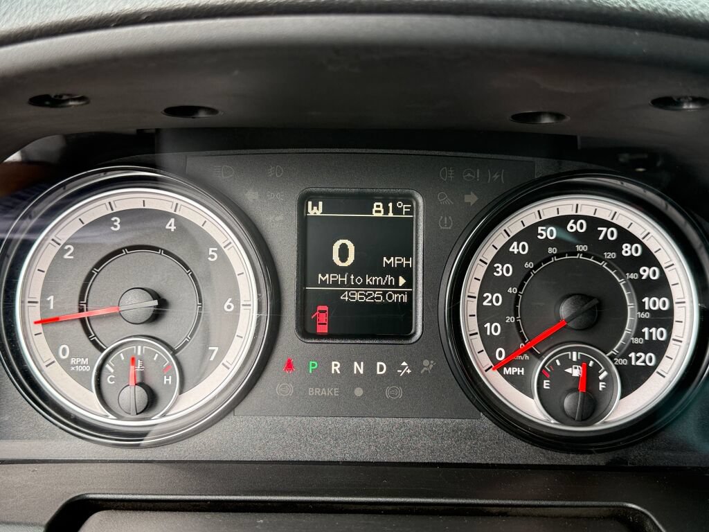 Used 2024 RAM 1500 Warlock RWD image 29