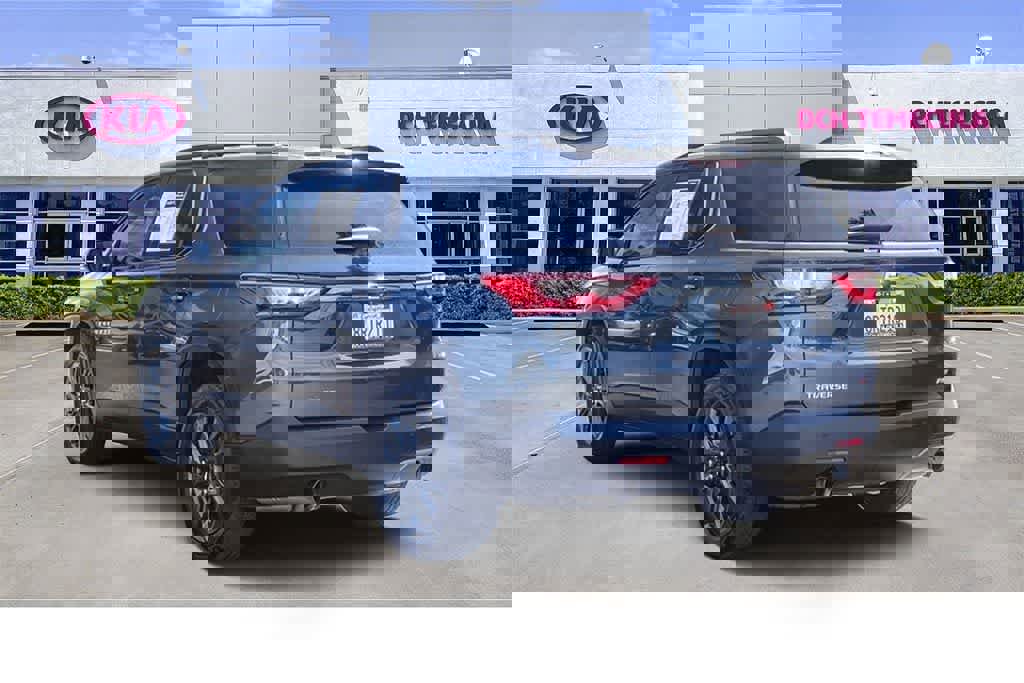 Used 2020 Chevrolet Traverse RS w/ LPO, Cargo Package image 6