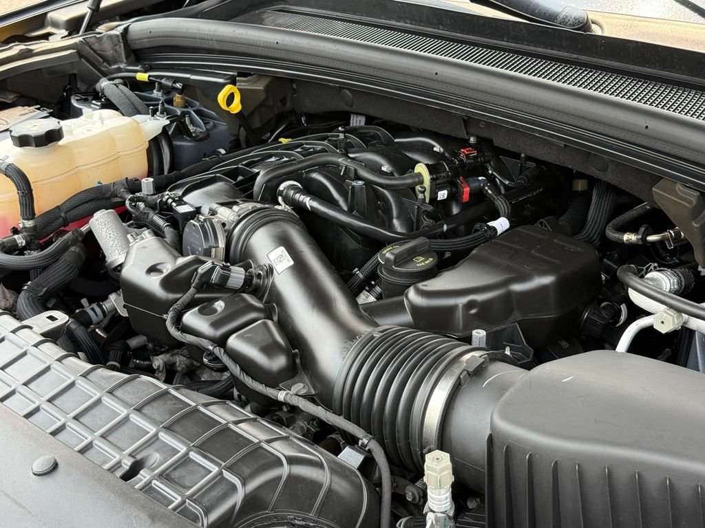 Certified 2024 Jeep Grand Cherokee L Summit AWD/4WD image 42