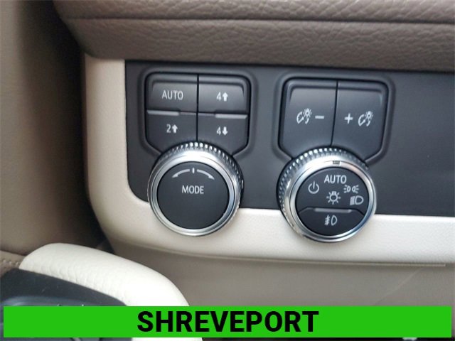 Certified 2022 GMC Yukon Denali image 36