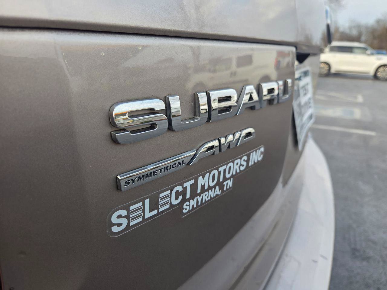 Used 2015 Subaru Forester 2.5i Touring w/ Popular Package #2 image 8