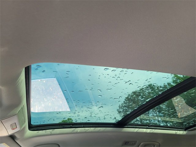 Used 2021 Volkswagen Atlas SEL Premium image 22