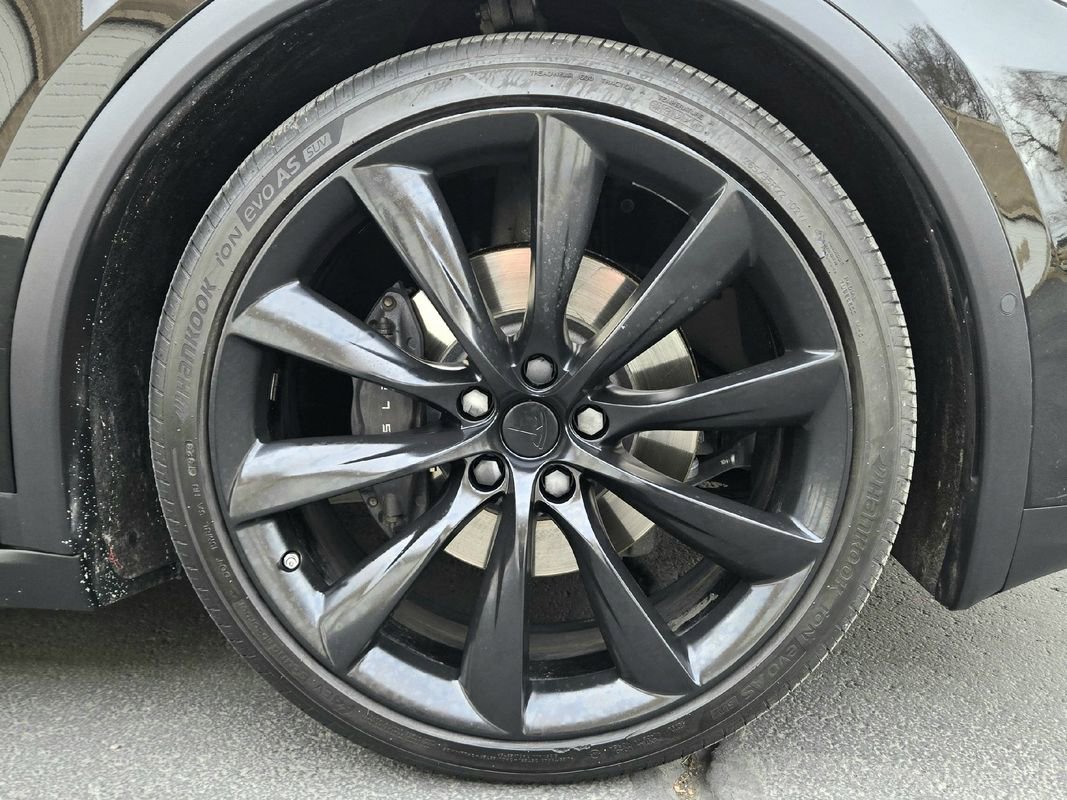 Used 2016 Tesla Model X 90D AWD/4WD image 15