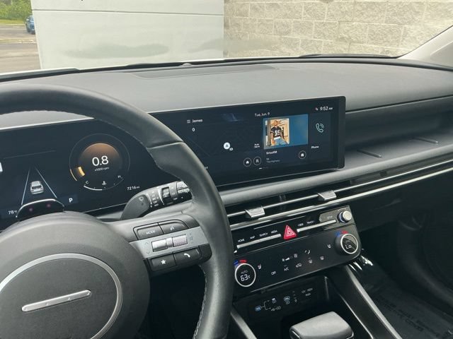 Certified 2025 Hyundai Tucson SEL AWD/4WD image 23