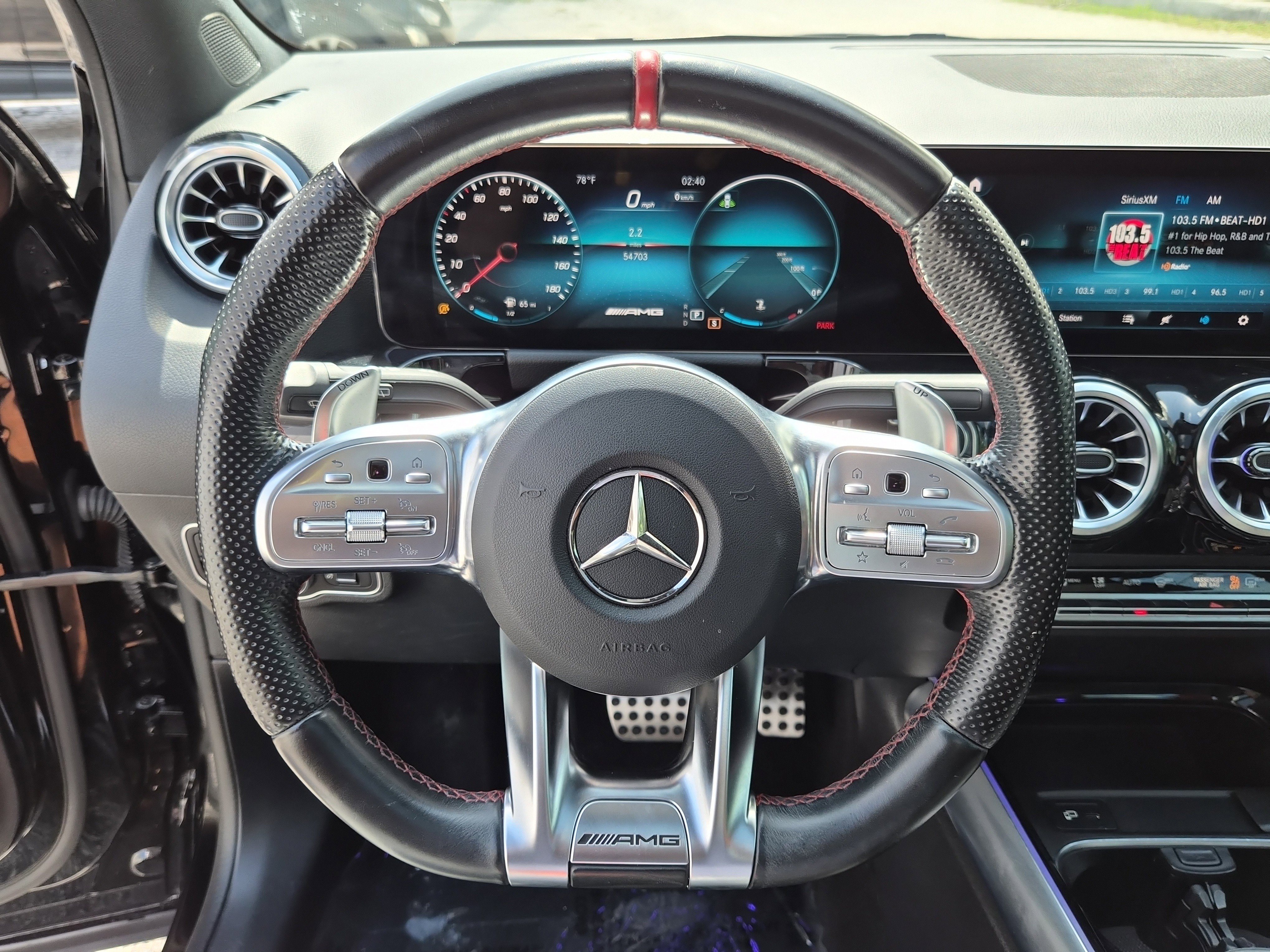 Used 2022 Mercedes-Benz GLA 35 AMG 4MATIC w/ Premium Package Lite image 24