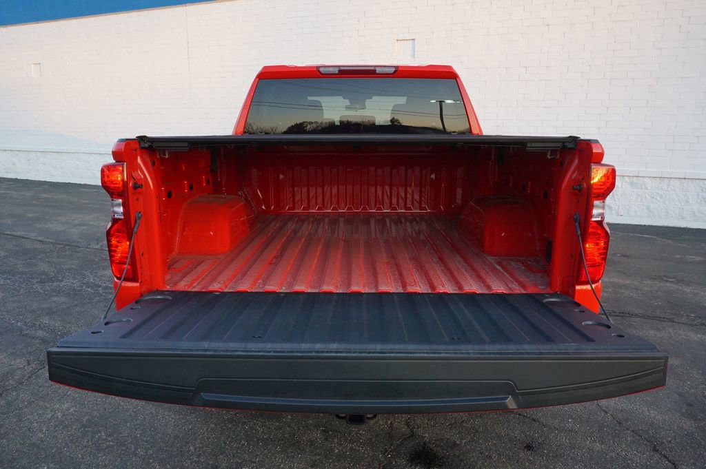 New 2025 Chevrolet Silverado 1500 Custom image 24