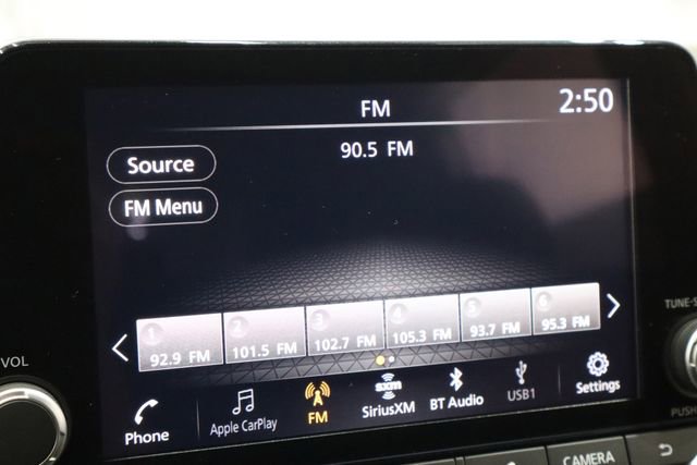 Used 2024 Nissan Rogue SV image 31