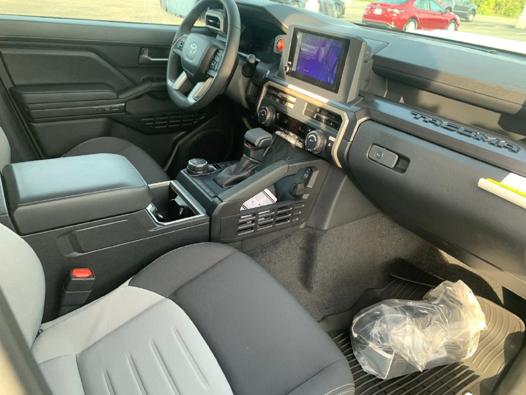 New 2026 Toyota Tacoma TRD Sport AWD/4WD image 17