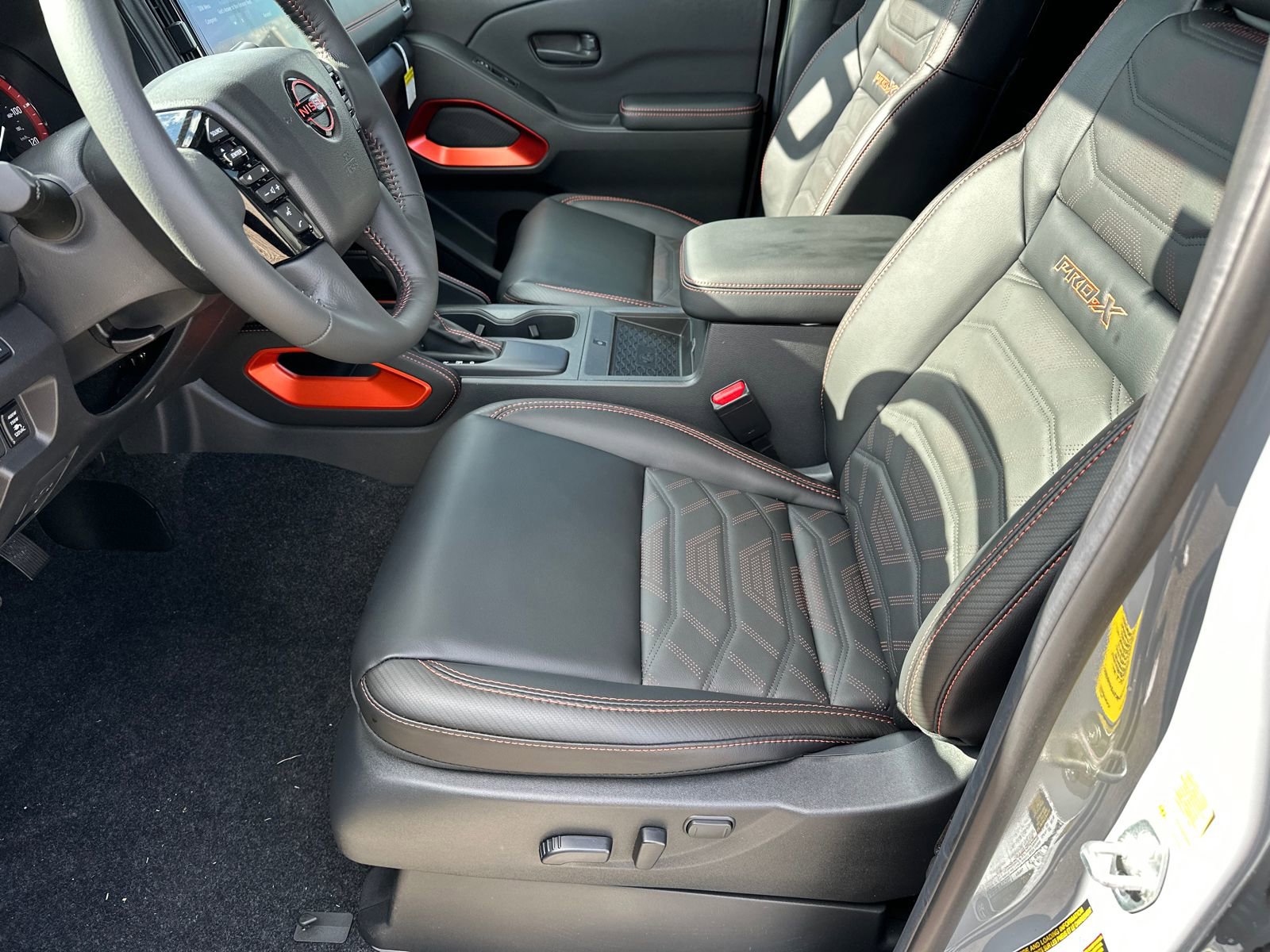 New 2026 Nissan Frontier Pro-X w/ Pro Premium Package image 9