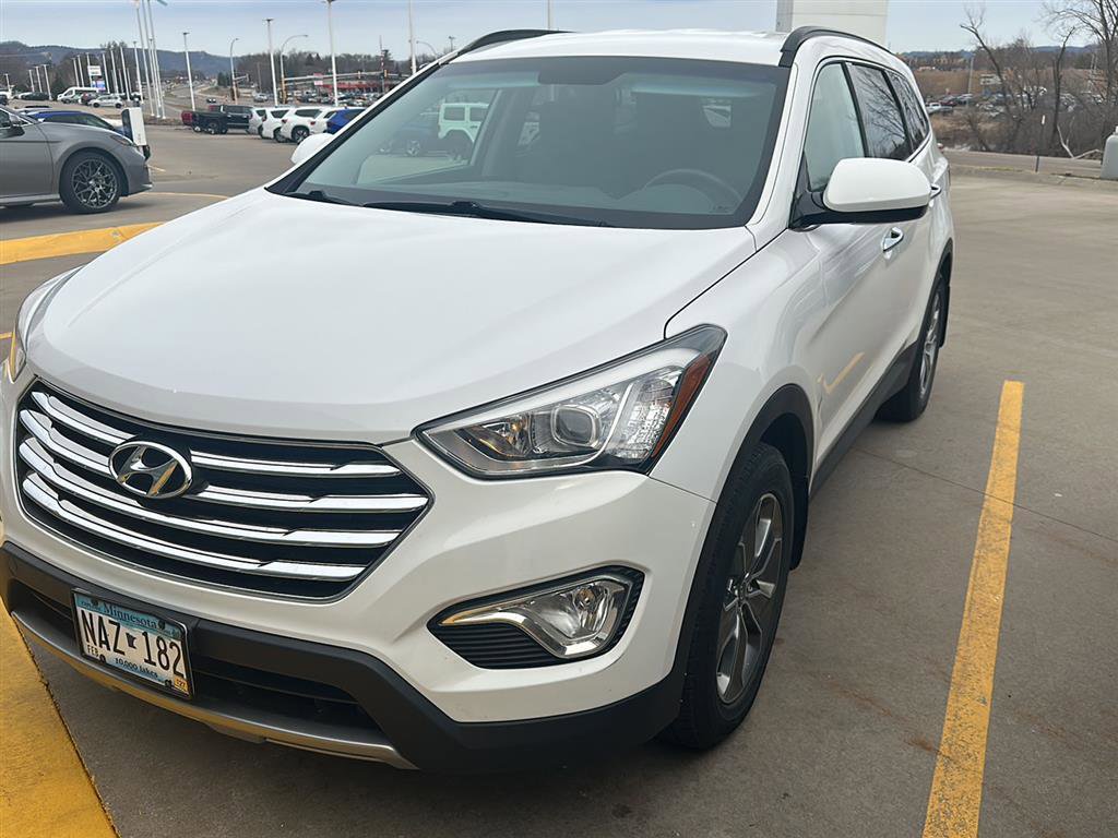 Used 2015 Hyundai Santa Fe GLS image 9