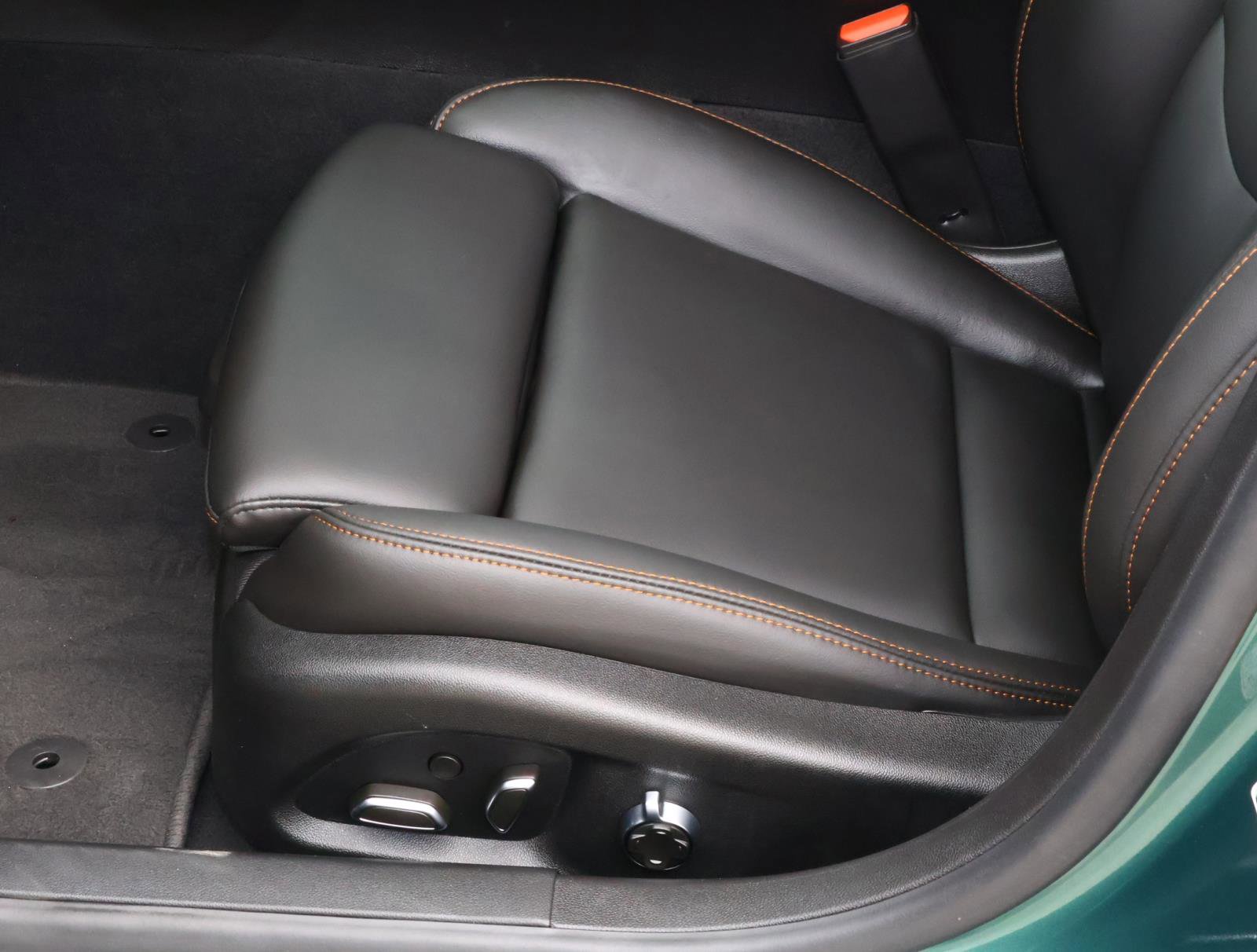 Used 2025 Cadillac CT5 Sport RWD image 19