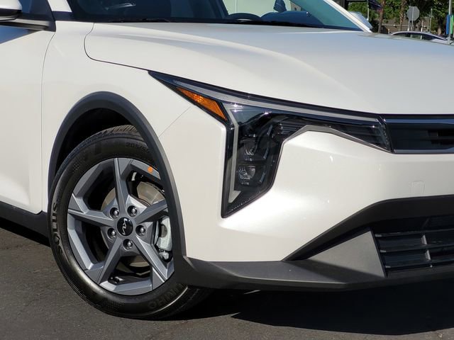 New 2026 Kia K4 FWD image 3