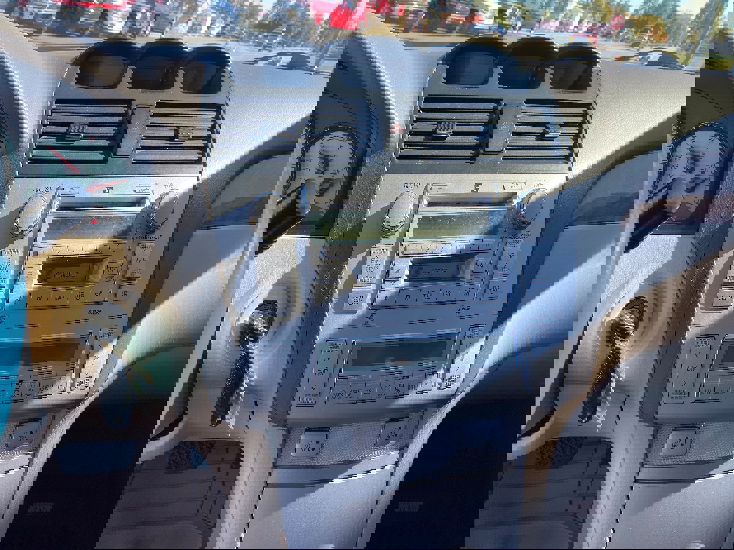 Used 2006 Toyota Solara SLE image 12