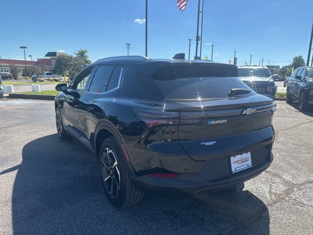 New 2026 Chevrolet Equinox EV LT image 5