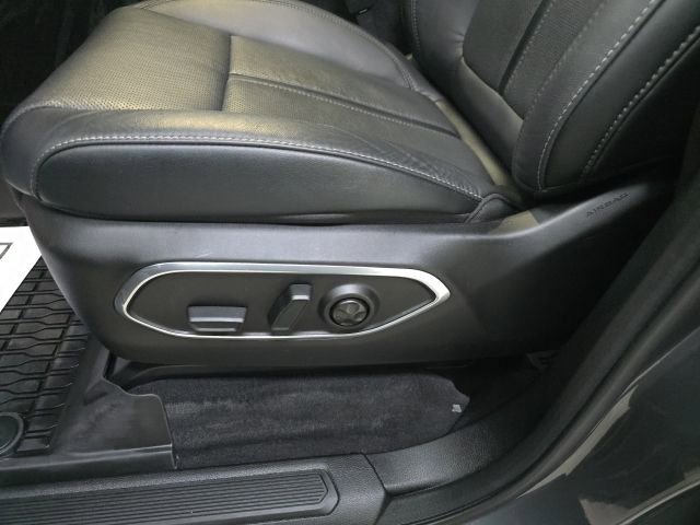 Used 2024 Jeep Wagoneer Series II w/ Premium Group I image 17